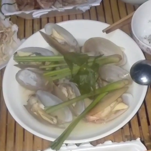 Cách làm tu hài hấp sả mới lạ hấp dẫn thơm ngon ăn là ghiền