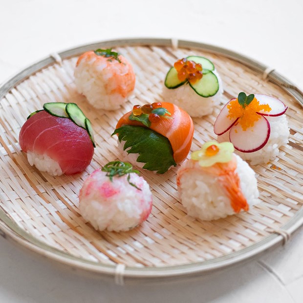 Tổng hợp tên các loại sushi Nhật Bản