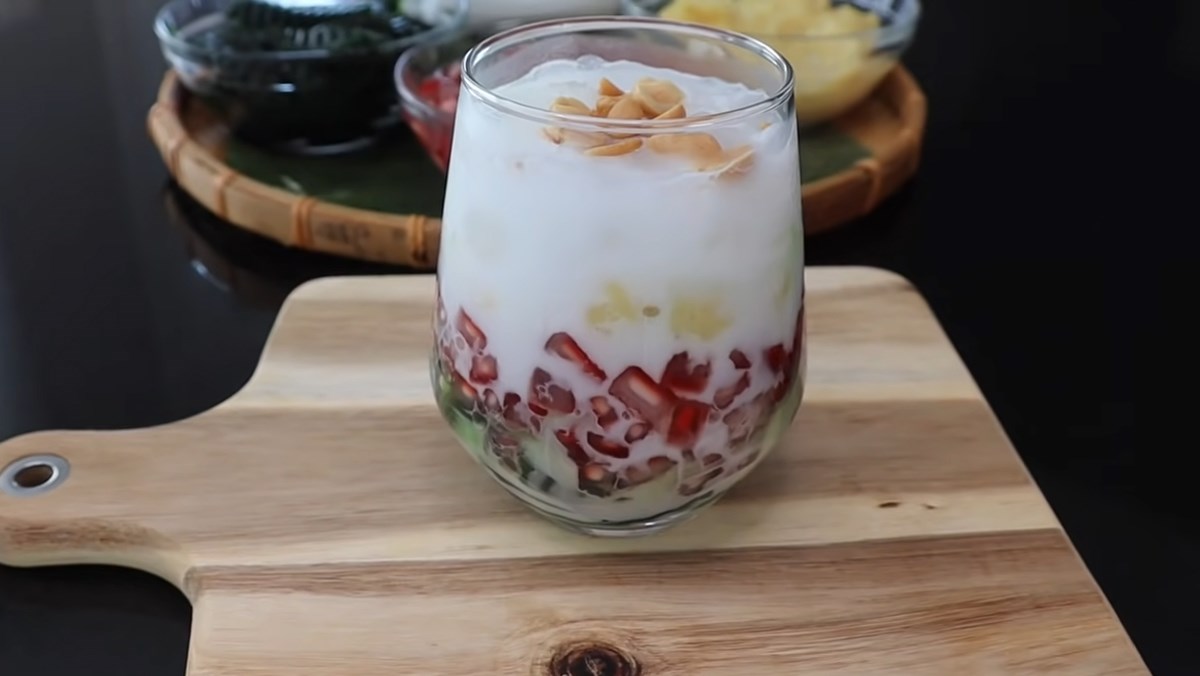 Chè hạt lựu đậu xanh