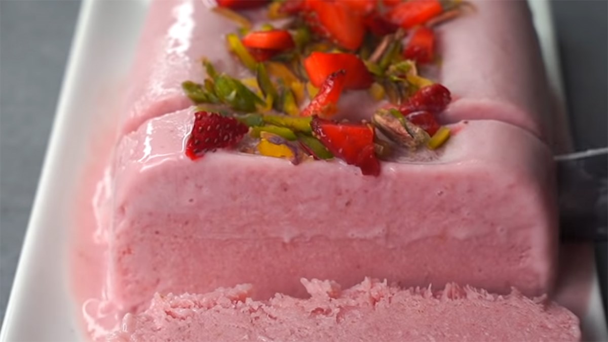 Kem dâu tây sữa tươi