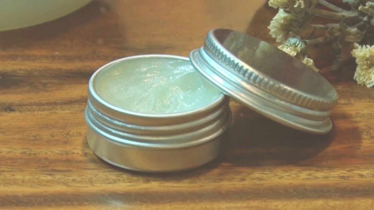 Cách làm nước hoa khô bằng vaseline