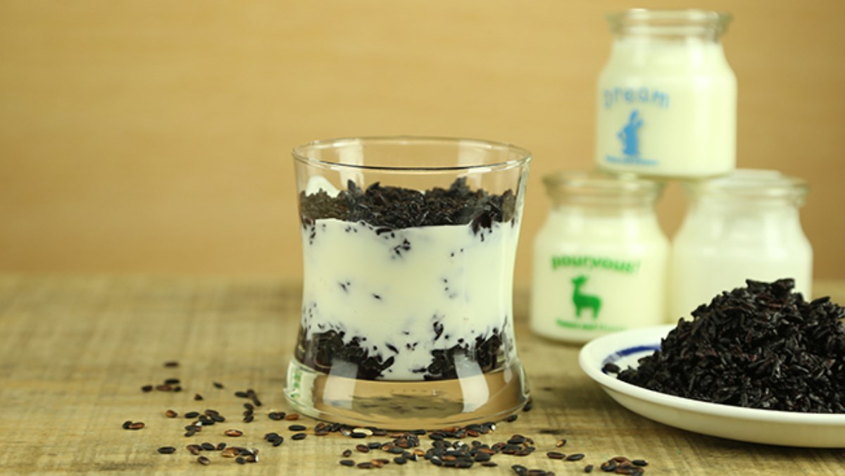 Sữa chua nếp cẩm