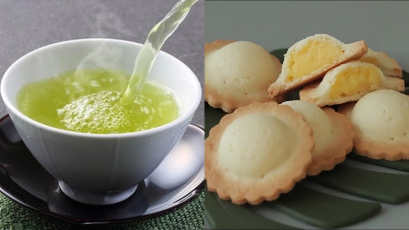 Ăn nhẹ 2: Tách trà xanh, bánh quy kem