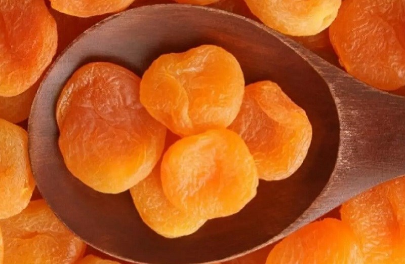 Mơ khô