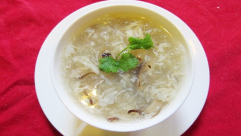 S&uacute;p cua nấm