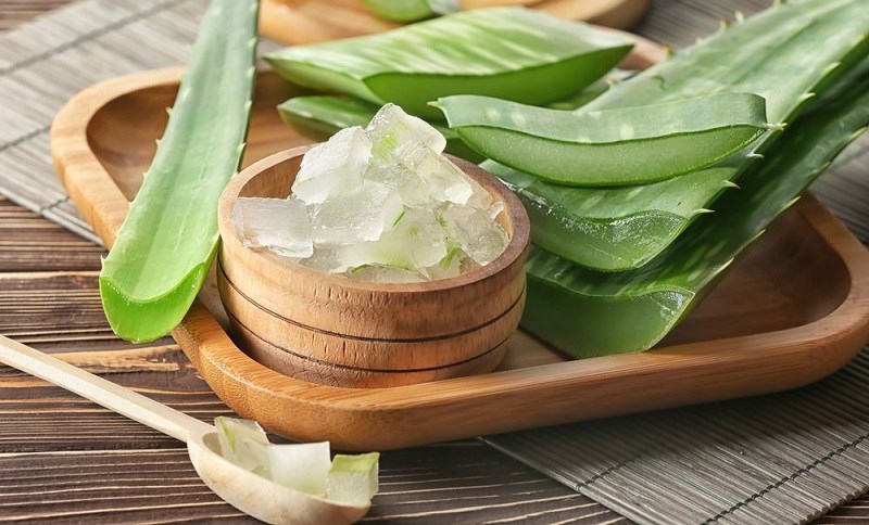 Cách làm mặt nạ nha đam