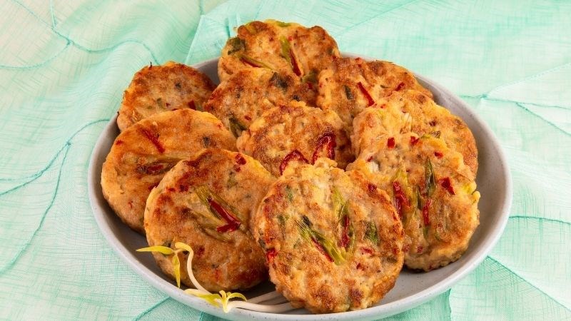 Bindaetteok (Bánh kếp đậu xanh)