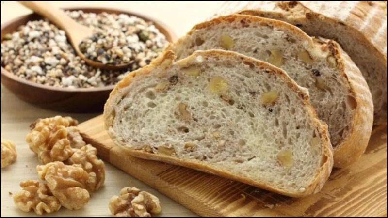 Bánh Pain aux noix
