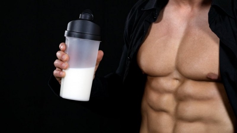 Bữa phụ 3: 1 ly sữa dành cho người tập gym