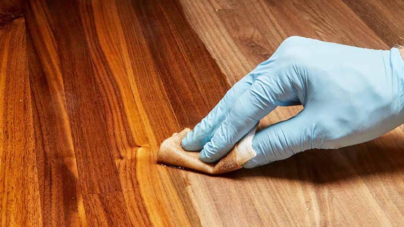 Đánh bóng bề mặt gỗ
