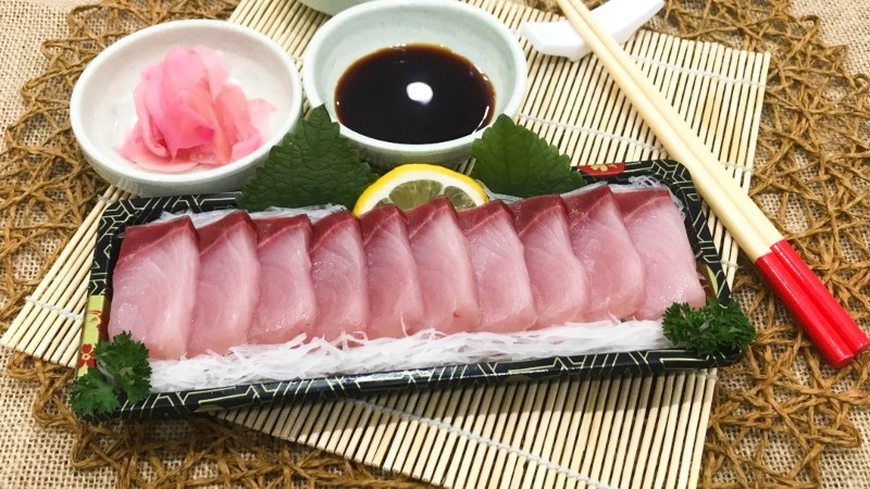 Cá Cam sashimi