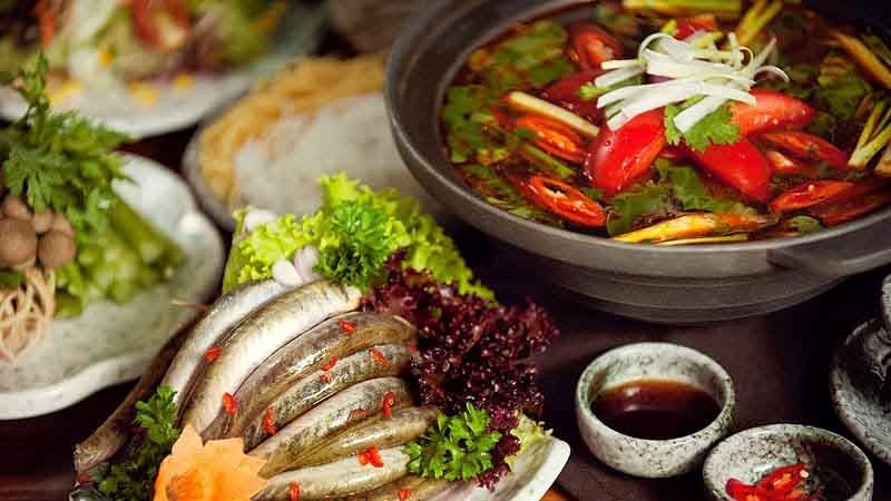 Lẩu cá kèo lá giang