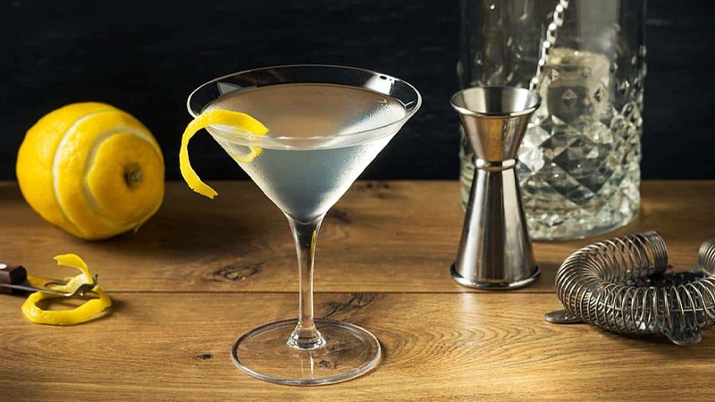 Quy tắc trộn martini với vật liệu thủy tinh