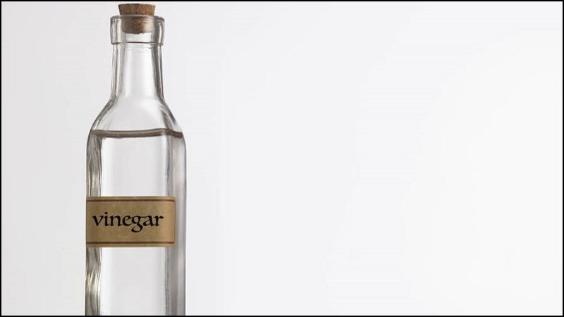 Sử dụng giấm trắng