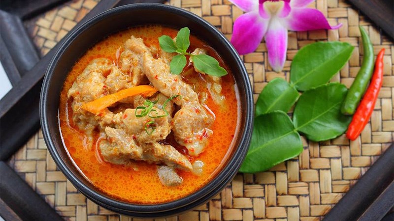 Cà ri xanh đỏ