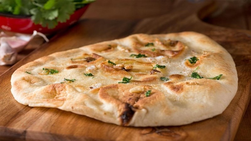 Bánh Naan