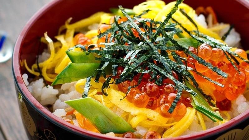 Chirashizushi