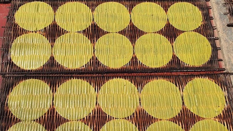 Bánh tráng khoai lang nướng