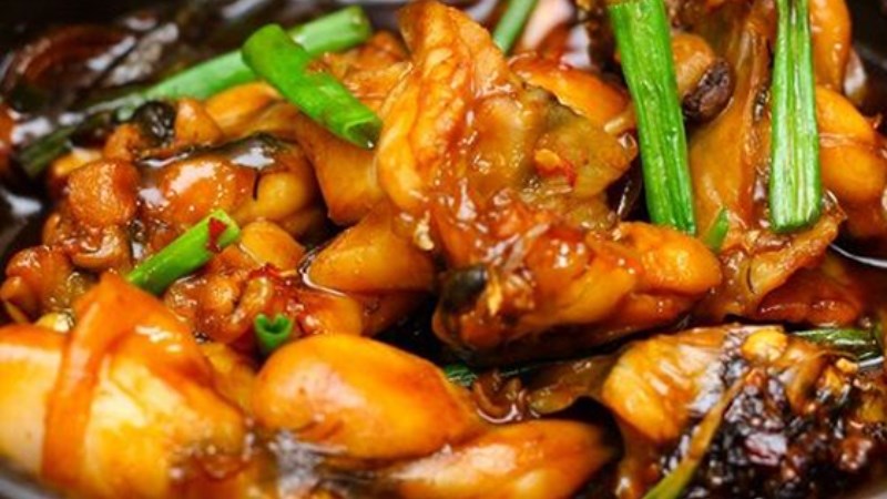 Ếch đồng sốt me