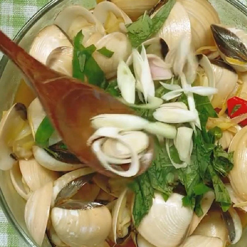 Bước 3 Làm nghêu hấp thái Nghêu hấp Thái
