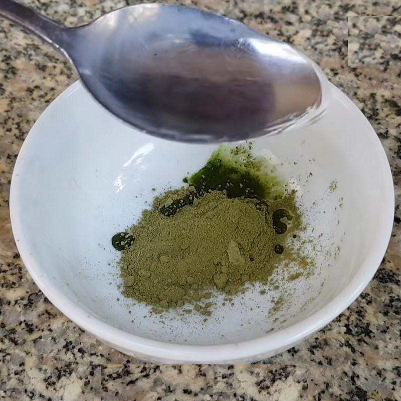 Bước 2 Pha panna cotta matcha và làm đông Trà sữa panna cotta