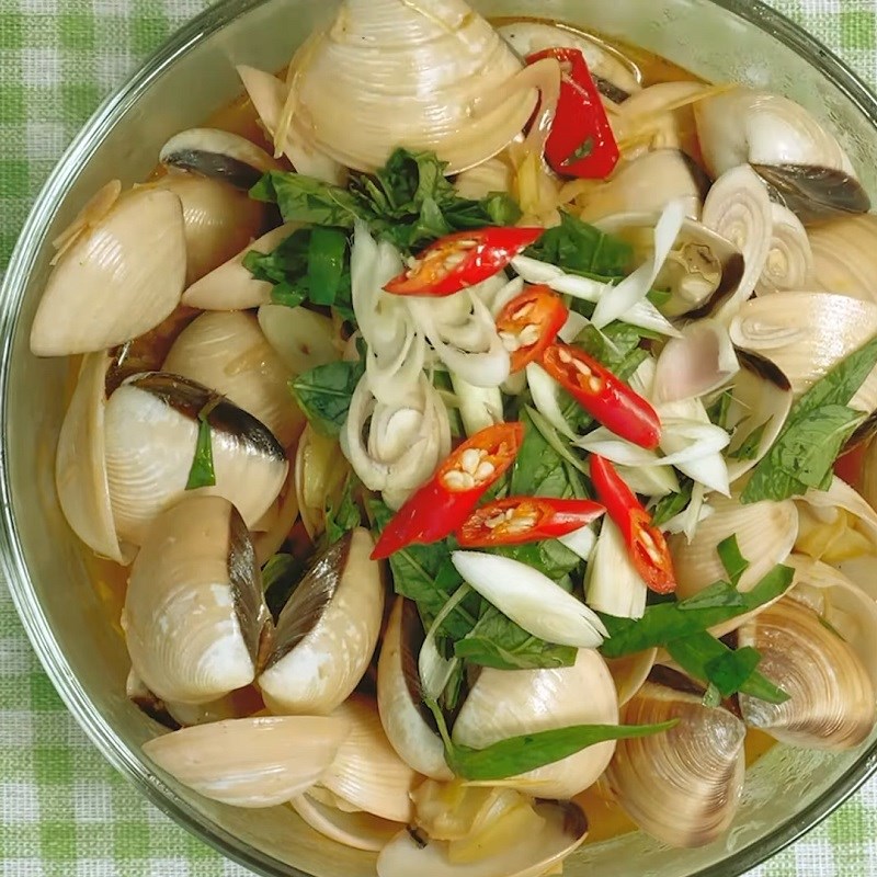 Bước 4 Thành phẩm Nghêu hấp Thái
