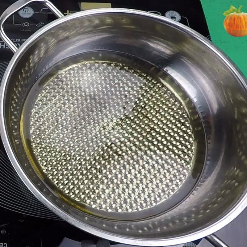 Bước 3 Chiên vảy cá Vảy cá chiên giòn