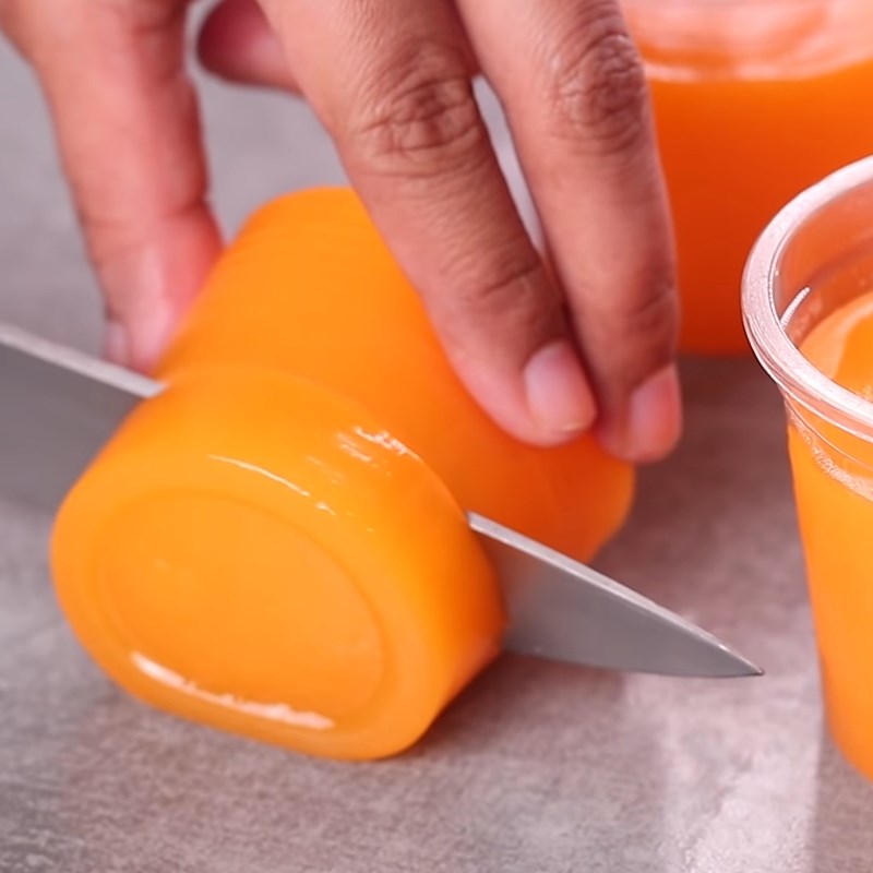 Bước 3 Đổ khuôn thạch cam Thạch cam không cần gelatin