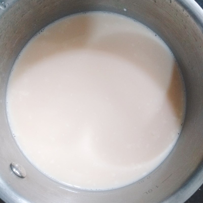 Bước 2 Khuấy hỗn hợp trứng sữa Bánh flan phô mai bằng nồi chiên không dầu (công thức được chia sẻ từ người dùng)
