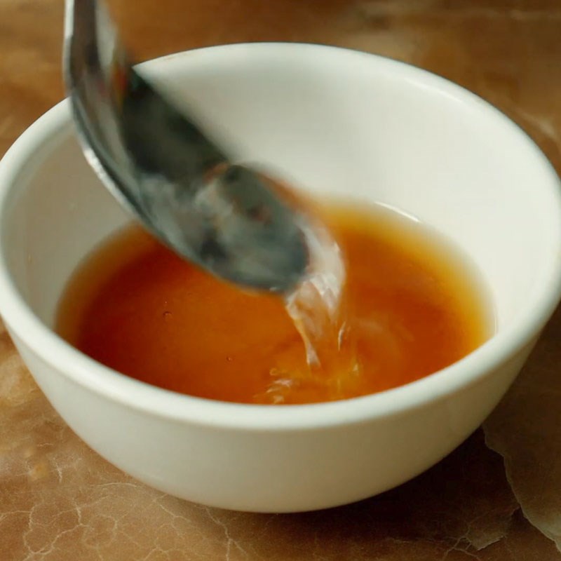 Bước 1 Làm nước mắm chua ngọt Nước mắm chua ngọt