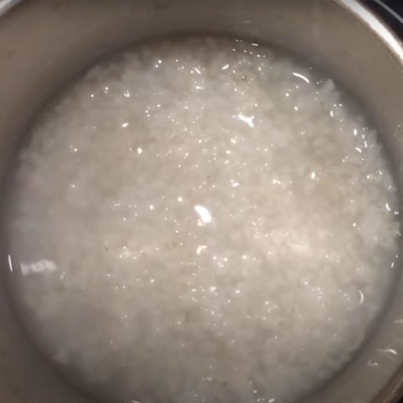 Bước 2 Nấu cháo Cháo thịt bò bí xanh