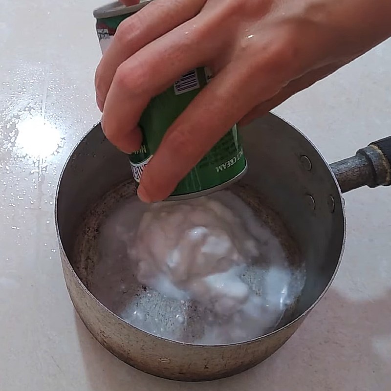 Bước 3 Nấu nước cốt dừa Chè cốm nước cốt dừa