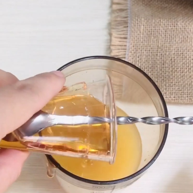 Bước 2 Pha lục trà mật ong Lục trà mật ong