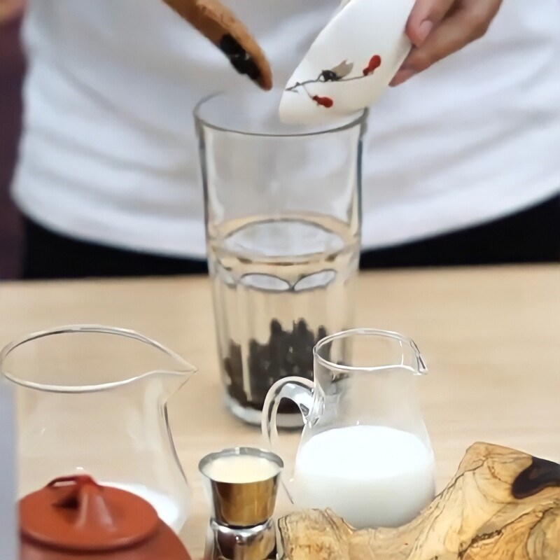Bước 2 Pha matcha sữa dừa Matcha sữa dừa
