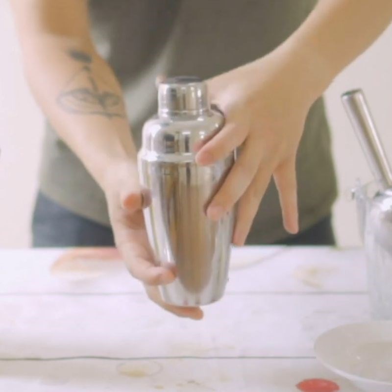 Bước 2 Pha trà lipton sữa đá Trà lipton sữa đá