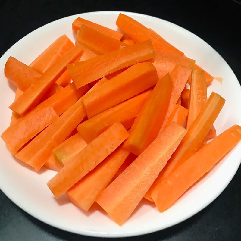 Bước 1 Sơ chế các nguyên liệu Nước ép dứa cà rốt