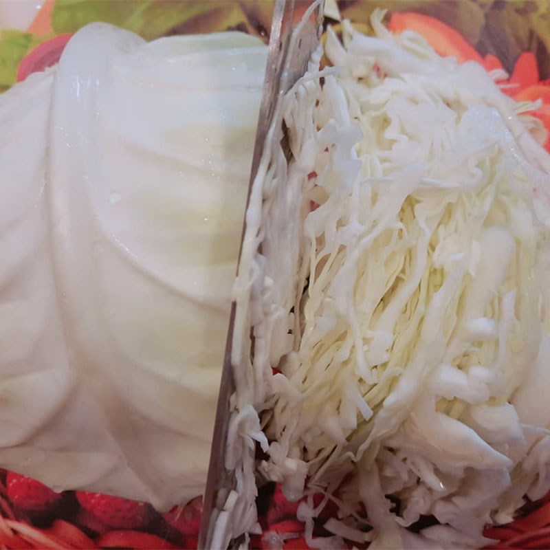 Bước 1 Sơ chế nguyên liệu Salad bắp cải trộn mayonnaise