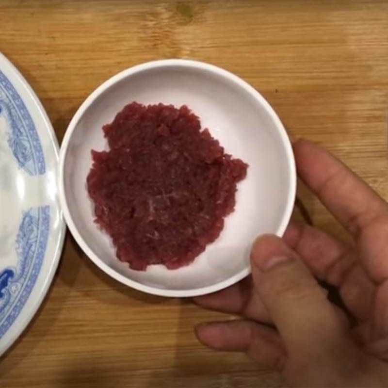 Bước 1 Sơ chế nguyên liệu Cháo thịt bò bí xanh