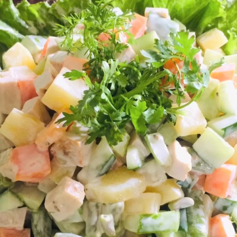 Bước 4 Thành phẩm Salad xà lách dưa chuột khoai tây