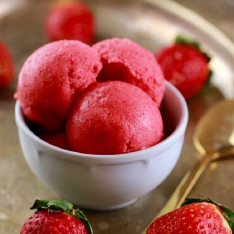 Bước 4 Thành phẩm Kem dâu đá bào