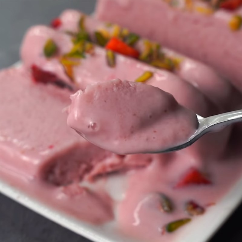 Bước 5 Thành phẩm Kem dâu tây sữa tươi