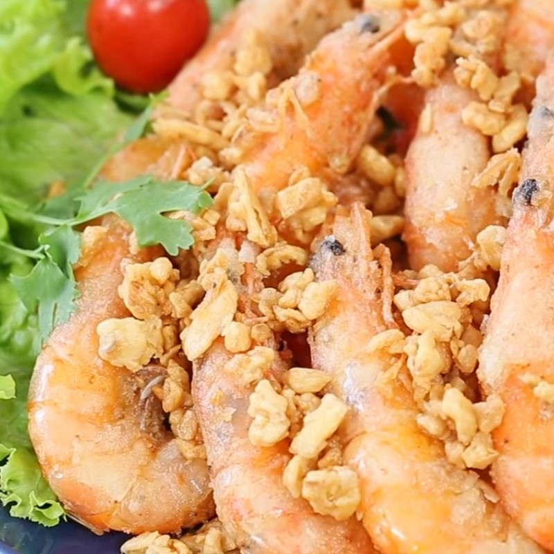 Bước 4 Thành phẩm Tôm lăn bột chiên với bơ tỏi
