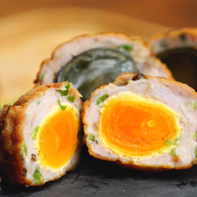 Bước 4 Thành phẩm Chả cá bọc trứng muối và chả cá bọc trứng bắc thảo