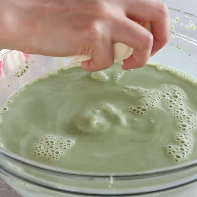 Bước 2 Trộn hỗn hợp pudding Pudding matcha không cần gelatin