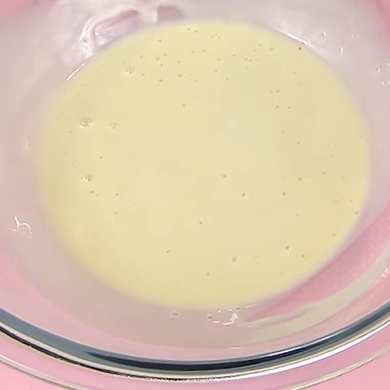 Bước 1 Trộn tất cả nguyên liệu với nhau Bánh từ sữa bột và kem sữa
