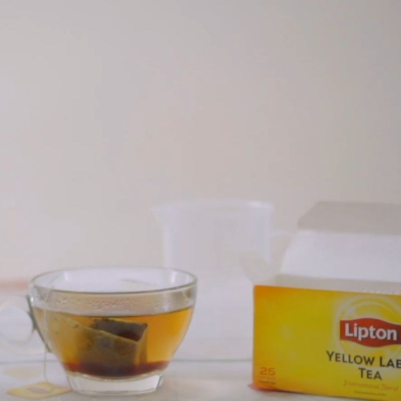 Bước 1 Ủ trà lipton Trà lipton sữa nóng
