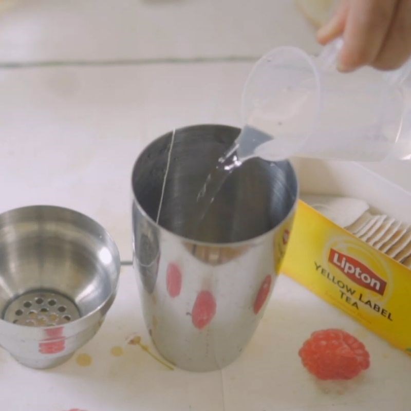 Bước 1 Ủ trà lipton Trà lipton sữa đá