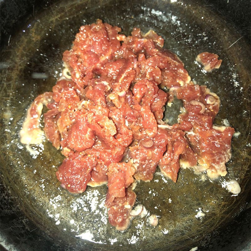 Bước 4 Xào măng tây với thịt bò Măng tây xào thịt bò