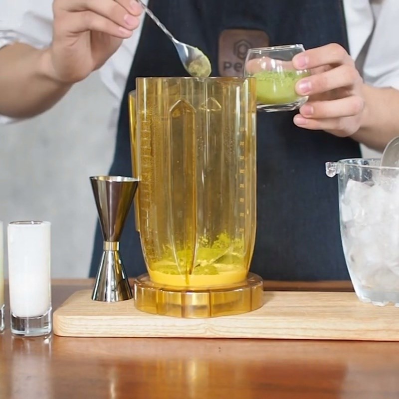 Bước 1 Xay matcha cốt dừa Matcha cốt dừa