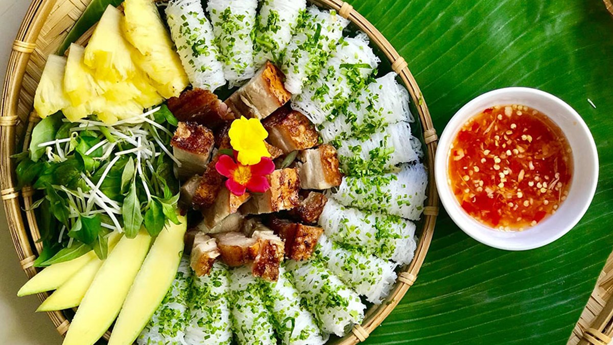 Bánh hỏi heo quay